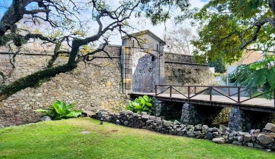 Puerta de la ciudadela de Colonia del Sacramento