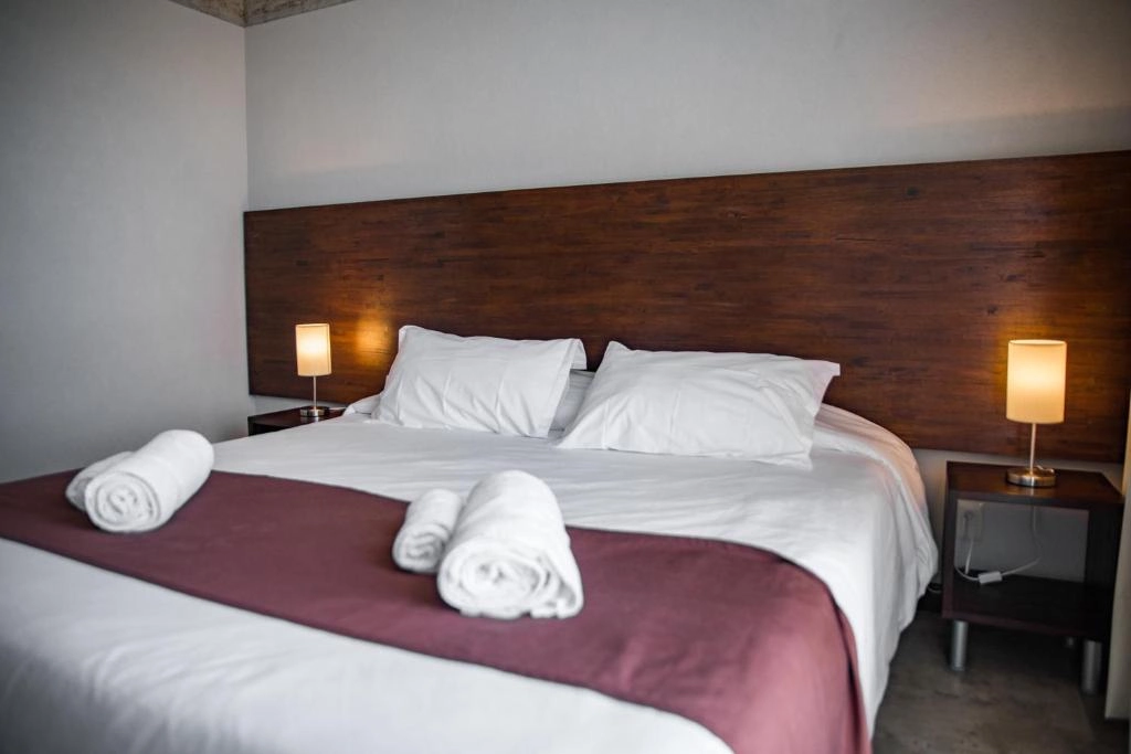 dormitorio_toallas_cara_coloba.webp