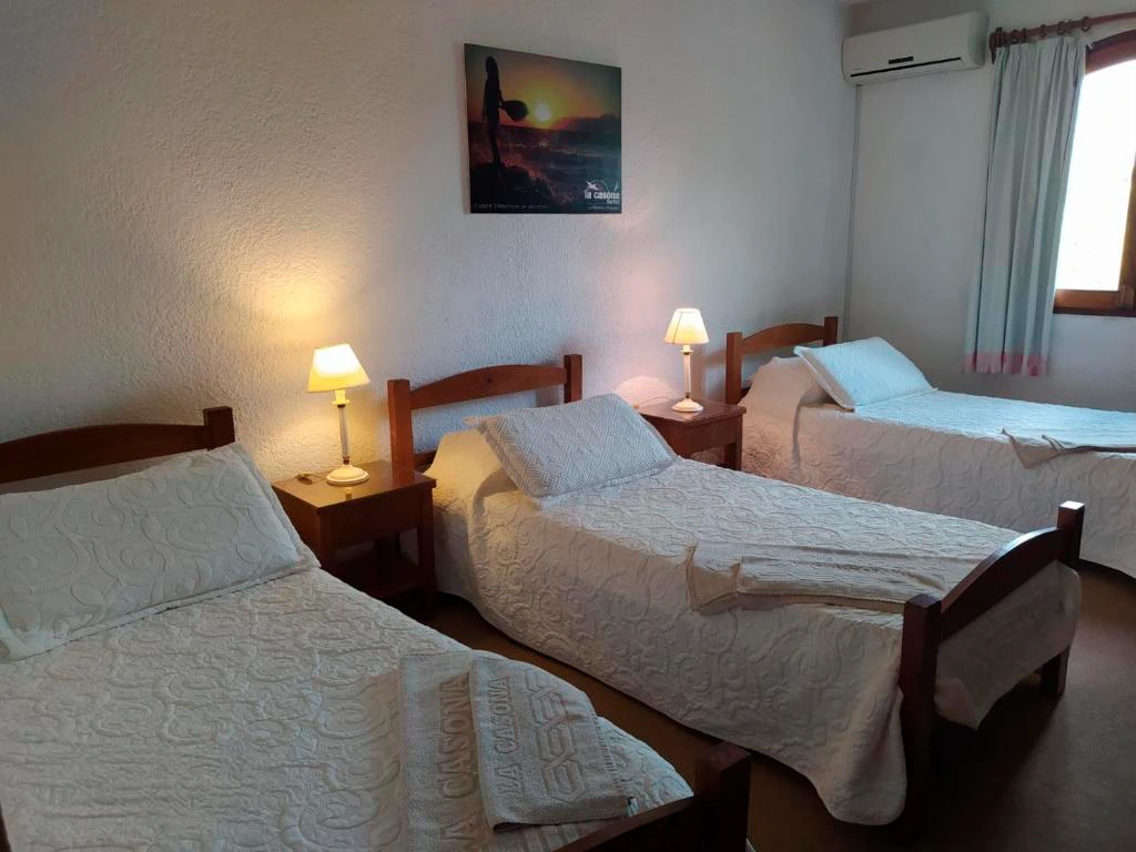 dormitorio_camas_individuales_la_casona.webp