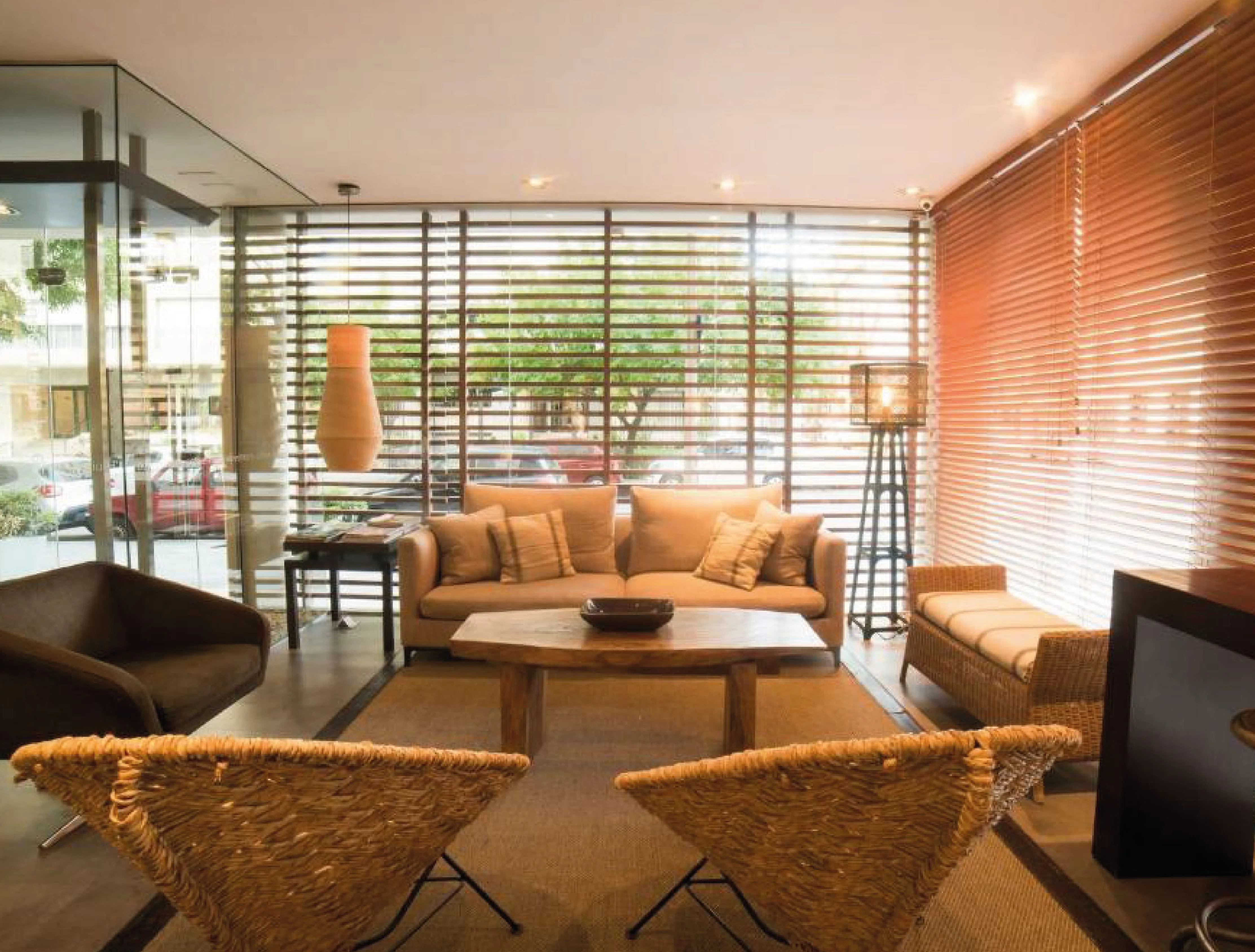 27_Suites_Hotel_1.webp