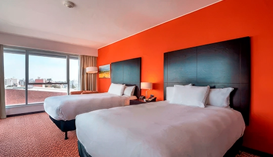 camas_individuales_hilton_garden_inn_montevideo.webp