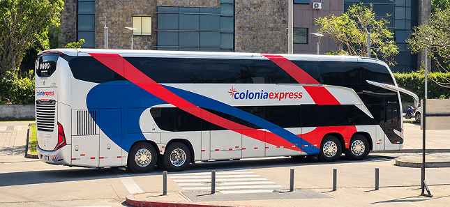 Connecting bus to Montevideo - Colonia Express