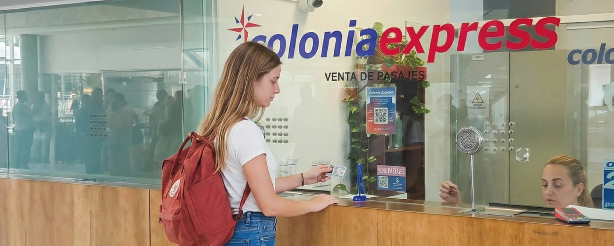 Realizando el check in en Colonia Express